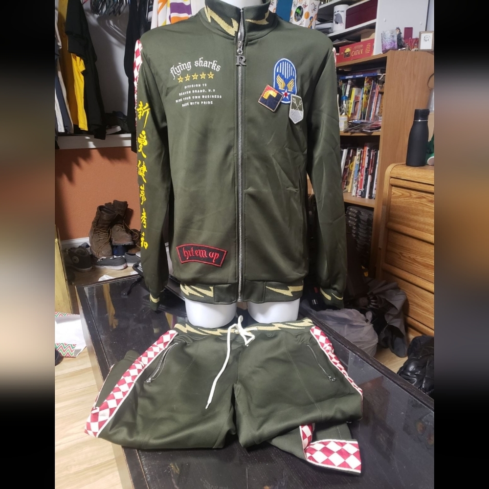 Men's Medium Reason Flying Sharks Patrol Green Track Jacket + Pants Military